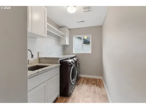 2513 NE 176th Avenue Vancouver WA 98684