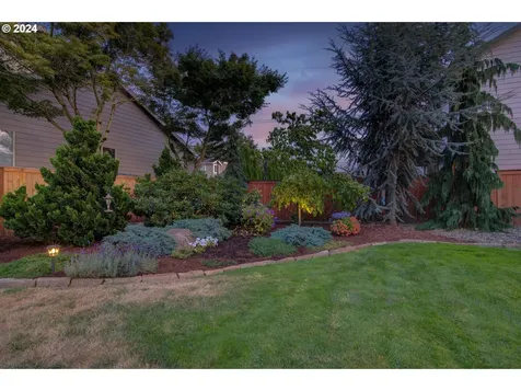 2513 NE 176th Avenue Vancouver WA 98684