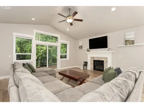 1560 Ne Cascadia Ridge Drive Estacada OR 97023