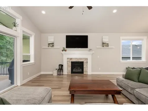 1560 Ne Cascadia Ridge Drive Estacada OR 97023