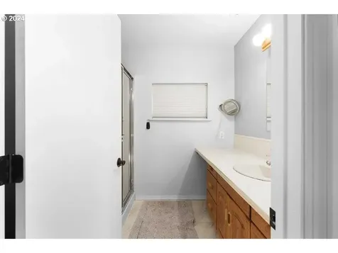 839 W Luellen Drive Roseburg OR 97471