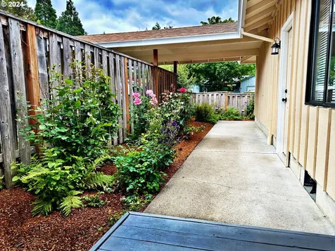 7850 Sw Skyhar Drive Portland OR 97223
