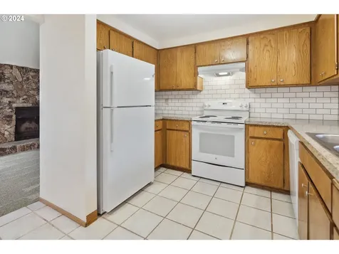 7850 Sw Skyhar Drive Portland OR 97223