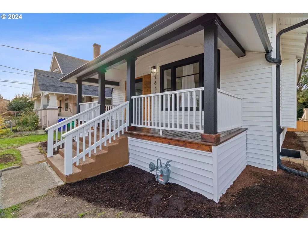 2635 Se 48th Avenue Portland OR 97206