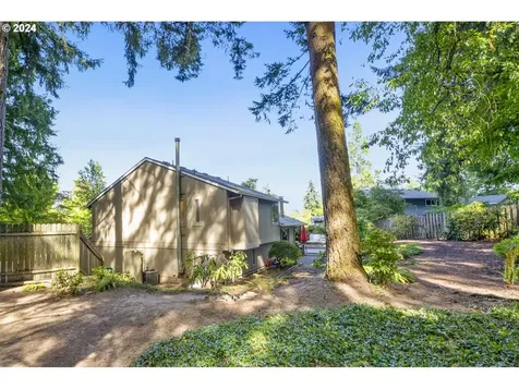 20918 SW Winema Court Tualatin OR 97062