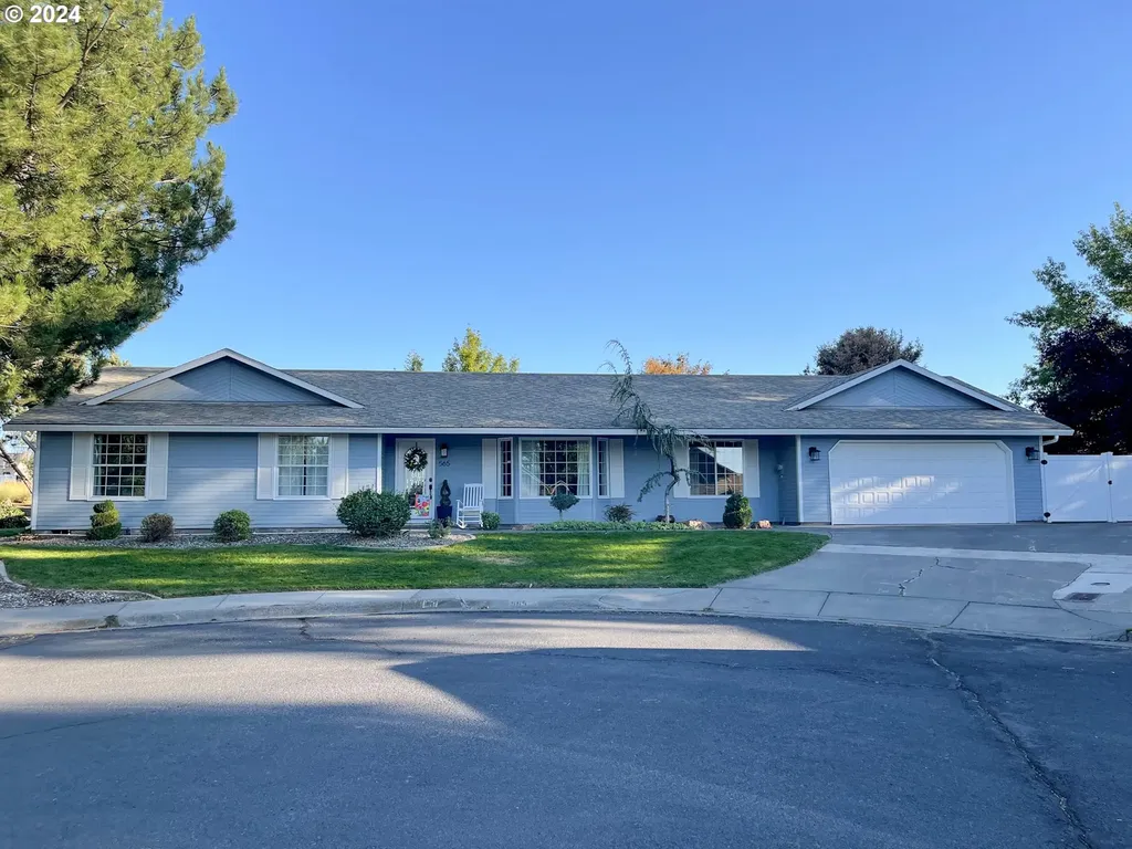 565 W Division Avenue Hermiston OR 97838