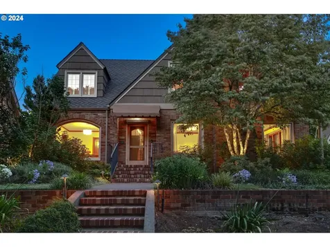 7418 Se 27th Avenue Portland OR 97202