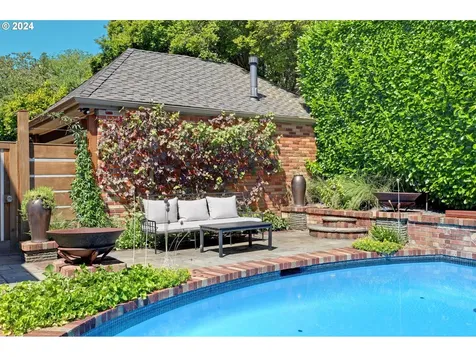 7418 Se 27th Avenue Portland OR 97202