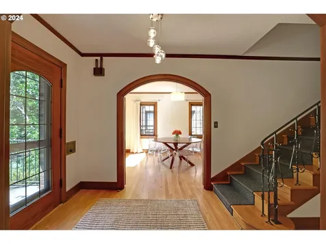 7418 Se 27th Avenue Portland OR 97202