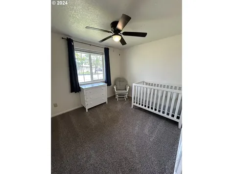 3289 Douglas Drive Springfield OR 97478