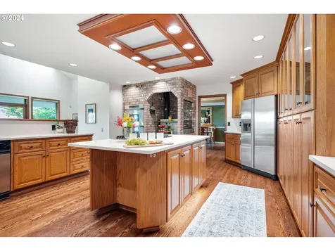 21797 SW Oak Hill Lane Tualatin OR 97062