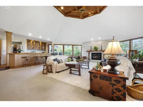21797 SW Oak Hill Lane Tualatin OR 97062