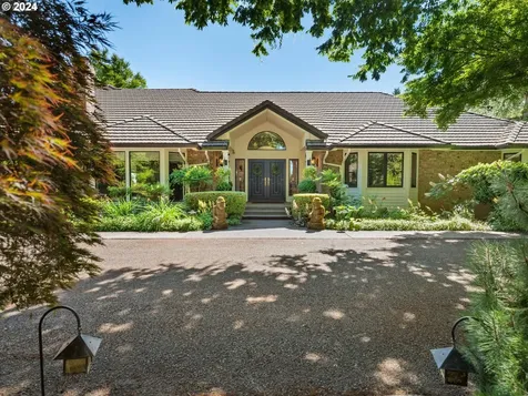 21797 SW Oak Hill Lane Tualatin OR 97062