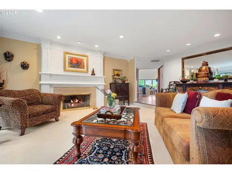 21797 SW Oak Hill Lane Tualatin OR 97062