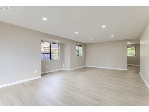 18246 SW Ewen Drive Beaverton OR 97003