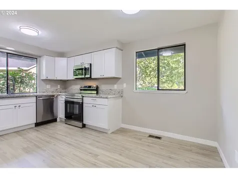 18246 SW Ewen Drive Beaverton OR 97003