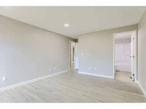 18246 SW Ewen Drive Beaverton OR 97003
