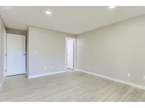 18246 SW Ewen Drive Beaverton OR 97003
