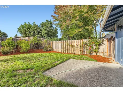 18246 SW Ewen Drive Beaverton OR 97003