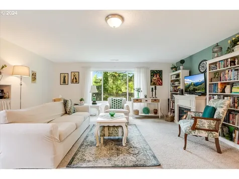 406 E Cambridge Drive Newberg OR 97132
