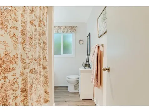 406 E Cambridge Drive Newberg OR 97132