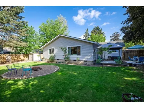 406 E Cambridge Drive Newberg OR 97132