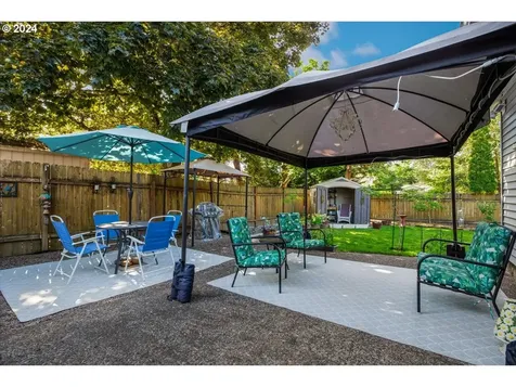 406 E Cambridge Drive Newberg OR 97132