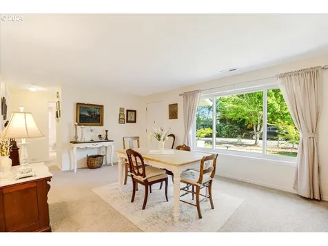 406 E Cambridge Drive Newberg OR 97132