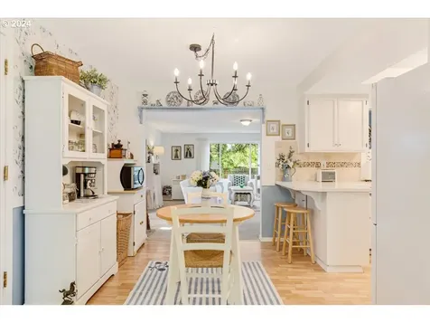 406 E Cambridge Drive Newberg OR 97132