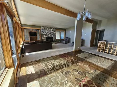 55 Adams Loop Road Goldendale WA 98620