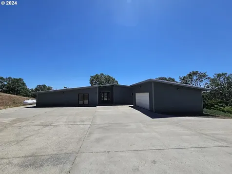 55 Adams Loop Road Goldendale WA 98620