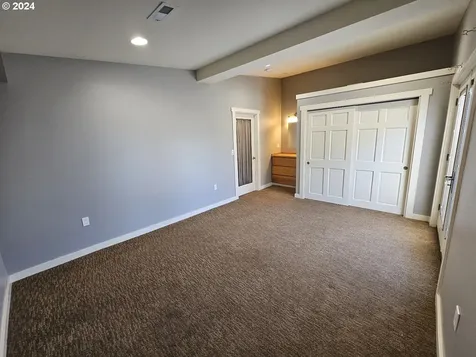 55 Adams Loop Road Goldendale WA 98620