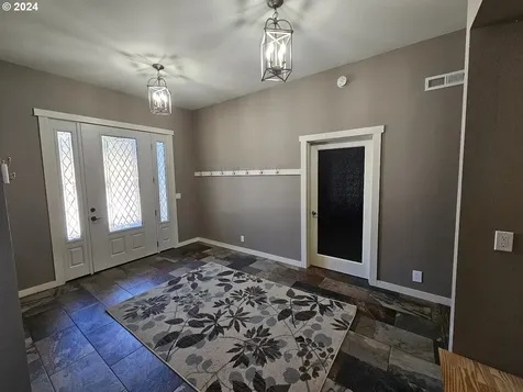 55 Adams Loop Road Goldendale WA 98620