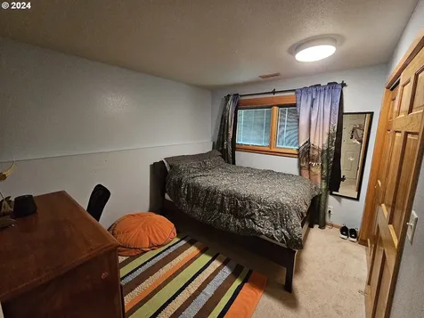 55 Adams Loop Road Goldendale WA 98620