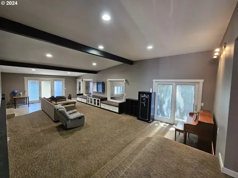 55 Adams Loop Road Goldendale WA 98620