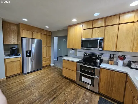 55 Adams Loop Road Goldendale WA 98620