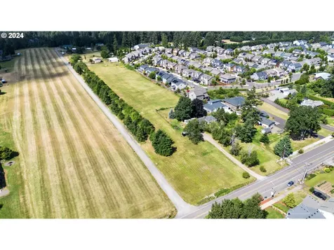 19903 Leland Road Oregon City OR 97045