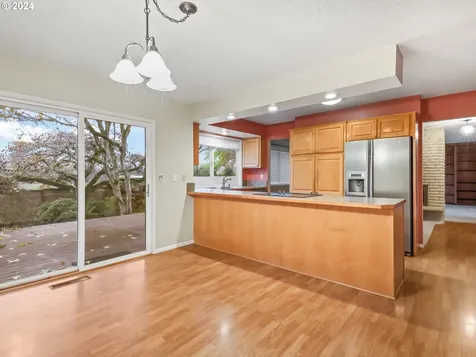 28431 SW Mountain Road West Linn OR 97068