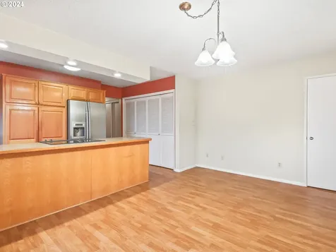 28431 SW Mountain Road West Linn OR 97068