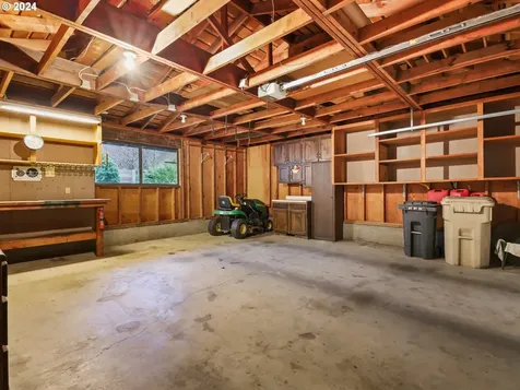 28431 SW Mountain Road West Linn OR 97068