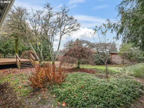 28431 SW Mountain Road West Linn OR 97068