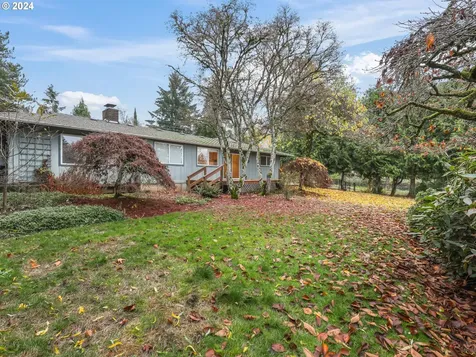 28431 SW Mountain Road West Linn OR 97068