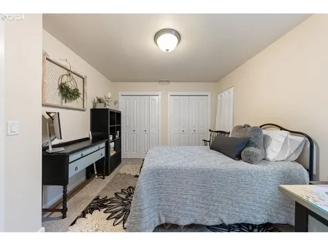 1888 Se Mulberry Avenue Dallas OR 97338