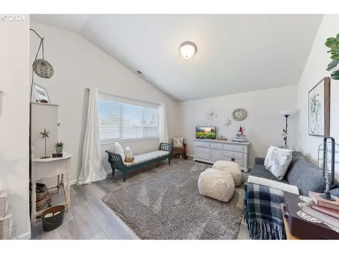 1888 Se Mulberry Avenue Dallas OR 97338