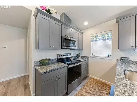 1888 Se Mulberry Avenue Dallas OR 97338