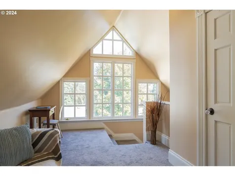 1531 SW Montgomery Street Portland OR 97201