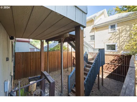 1531 SW Montgomery Street Portland OR 97201