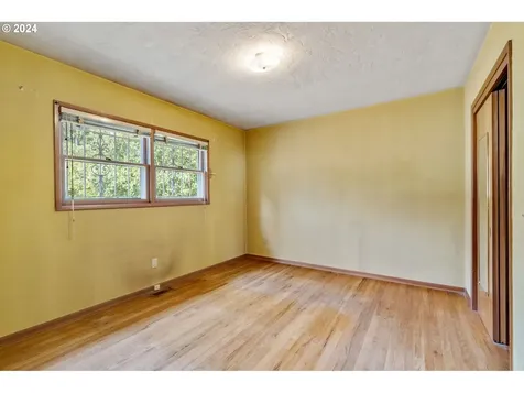 13525 Se Mill Street Portland OR 97233