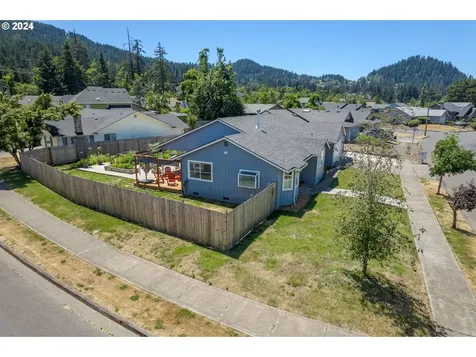 7345 B Street Springfield OR 97478