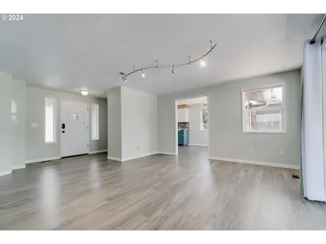 7345 B Street Springfield OR 97478